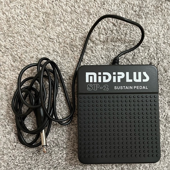 SP-2 Midiplus Sustain Pedal Used Once Open Box Excellent Condition - Picture 2 of 5